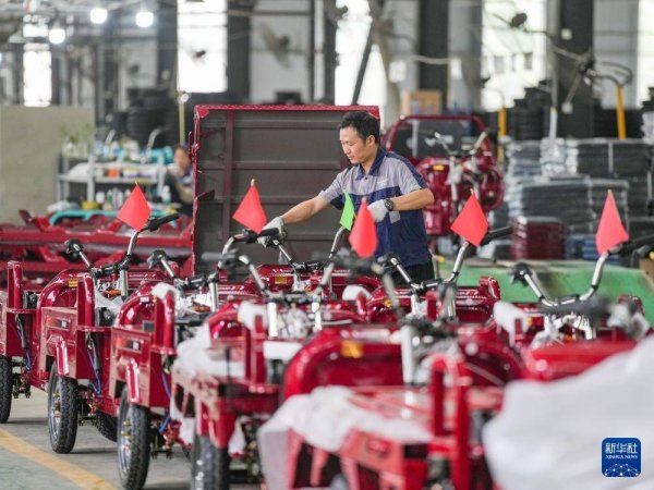 配资之家门户 小三轮撬动外贸大市场